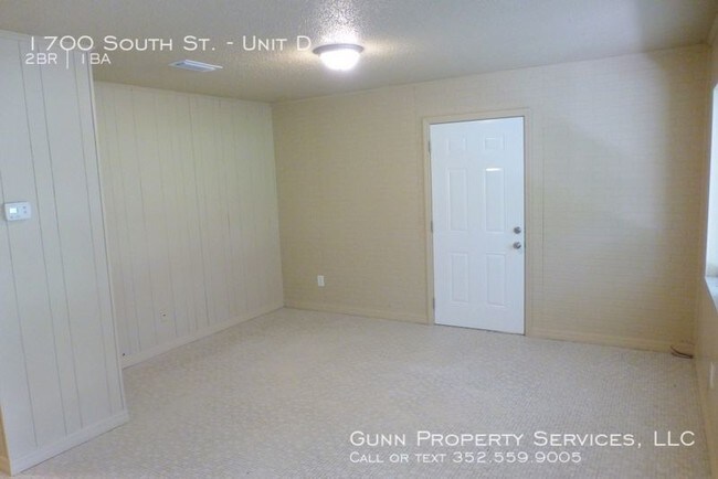 Foto del edificio - 2 Bedroom, 1 Bath Duplex in Leesburg