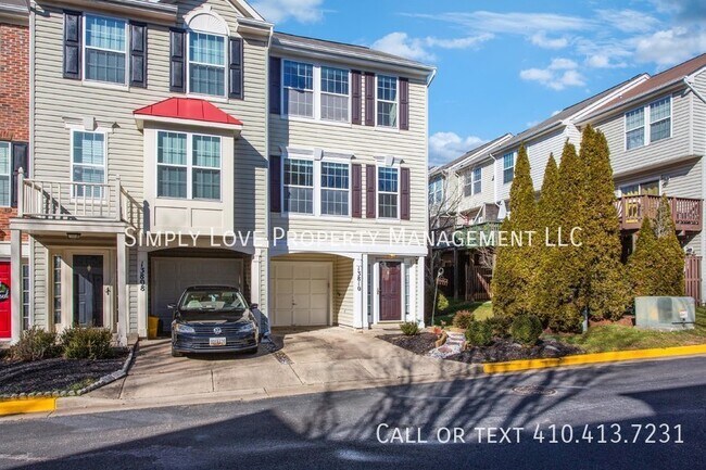 Building Photo - 13810 Fareham Ln