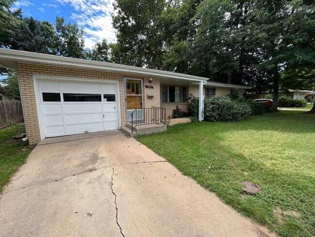 Building Photo - Great Home in Central Fort Collins