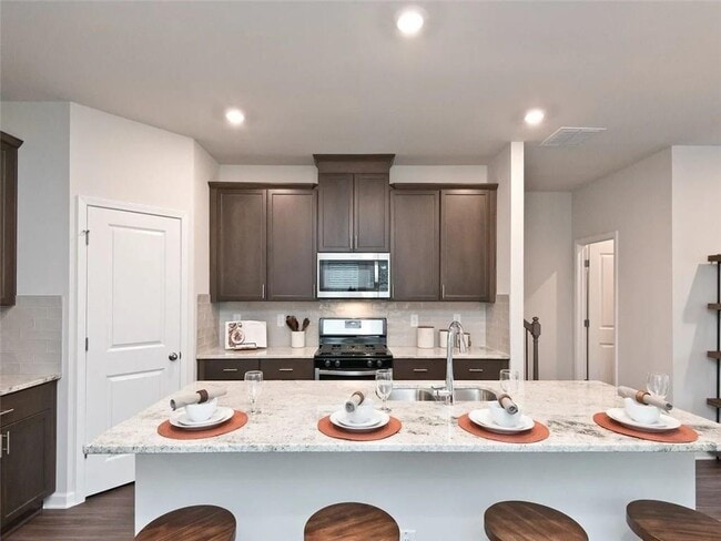 Foto del edificio - 1643 Villageside Ct