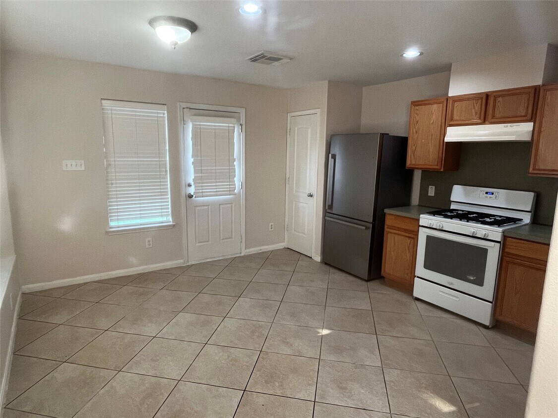 Foto del edificio - 3006 Founders Ct