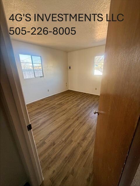 Foto del edificio - 1313 N Tucker Ave