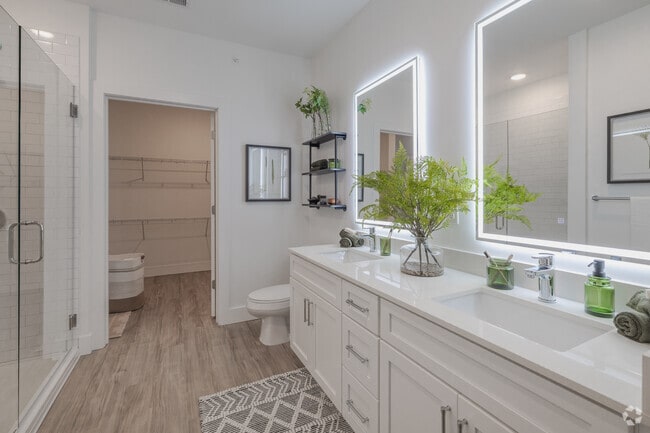 1BR, 1BA - 832SF - Bathroom - The Village at Carnes Crossroads
