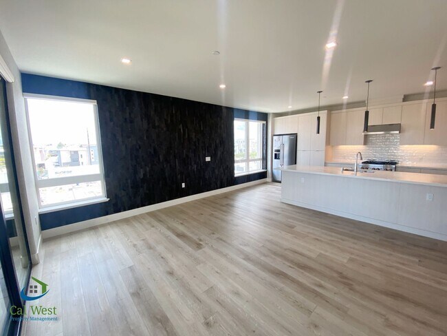 Building Photo - $6,000 - 3rd Floor Condo in Apex at Lawrence Station-Luxury Condo with amazing views