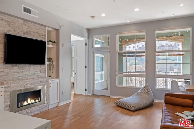 Photo - 13020 Pacific Promenade House