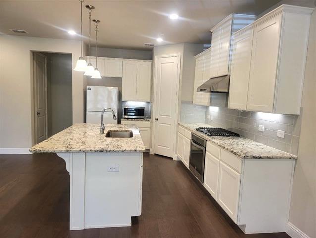 Foto del edificio - 3640 Harebell Dr