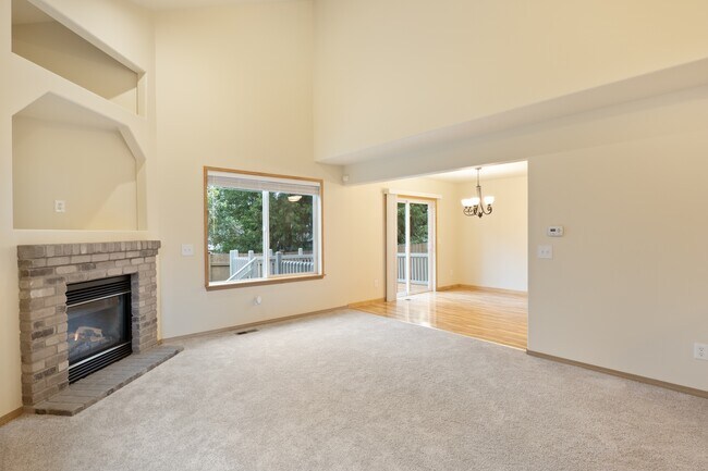Building Photo - 19510 12th Ave Ct E