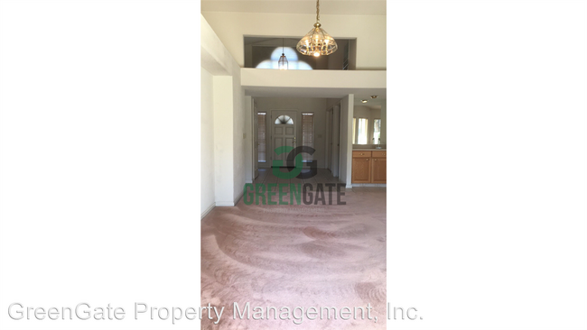 Building Photo - 3 br, 3 bath House - 1016 Buttercup Pl