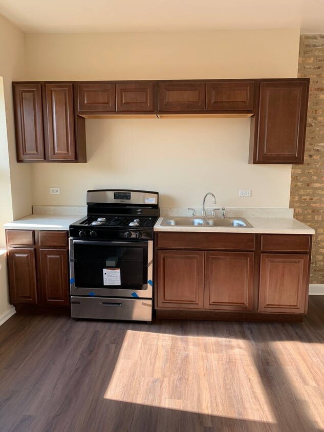 Foto principal - 3007 W 19th St
