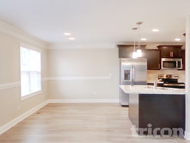 Foto del edificio - 509 Sourwood Dr