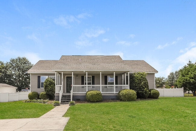 Building Photo - 109 Hillmont Ct