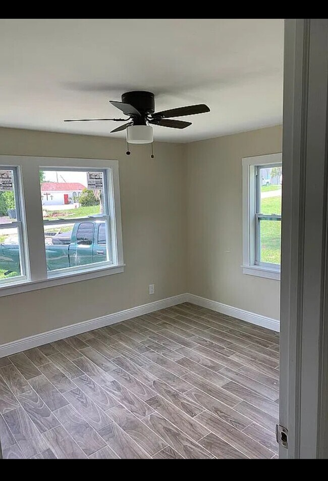 Building Photo - 8429 Citrus Way