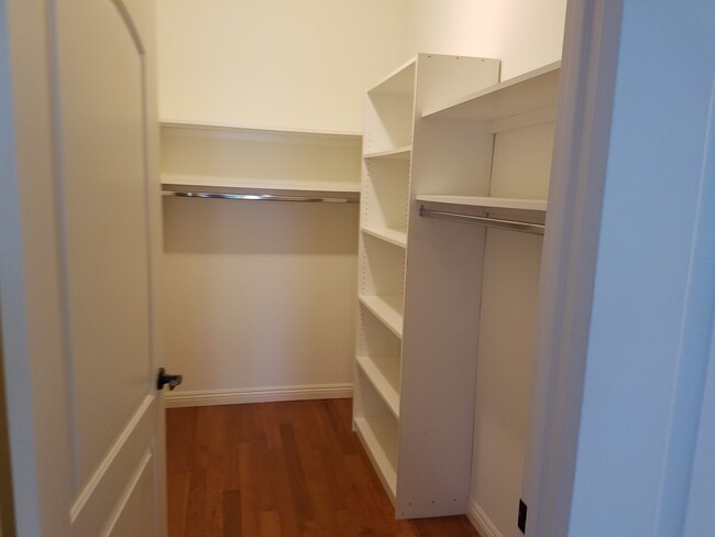 primary closet - 13226 Moorpark St