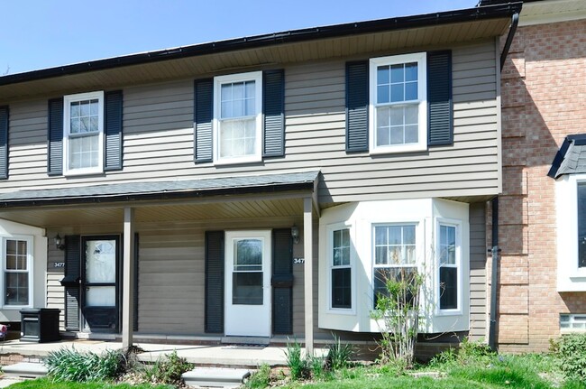 Building Photo - 3479 Burbank Dr