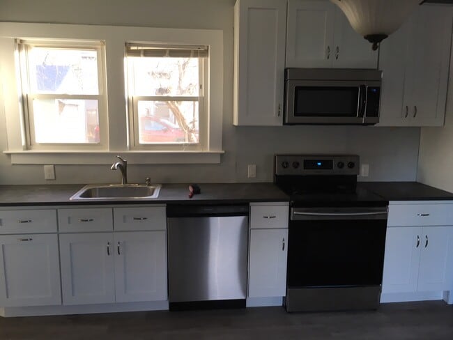 Foto del edificio - 857 Broadway