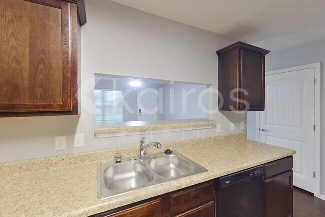 Foto del edificio - 5006 Thomas St