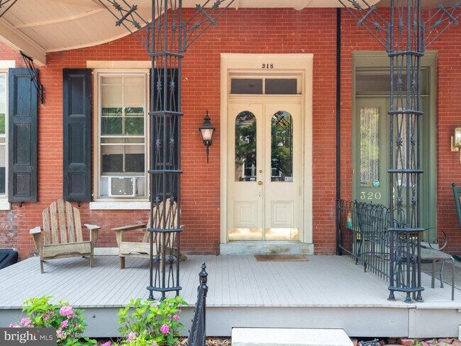 Foto del edificio - 318 N Matlack St