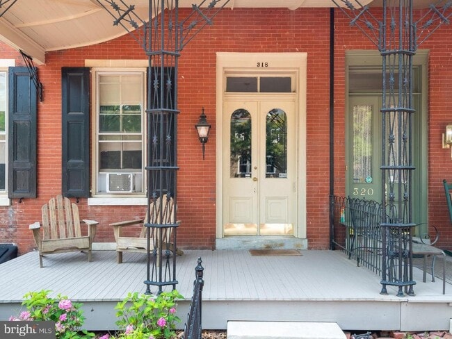 Building Photo - 318 N Matlack St