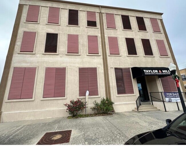 Foto del edificio - 801 6th St N