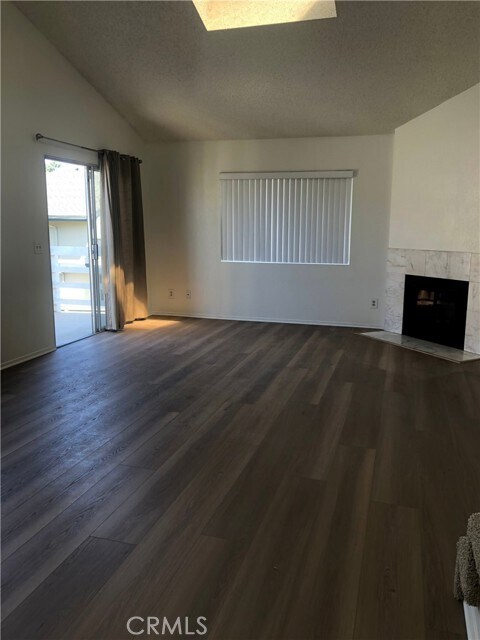 Foto del edificio - 16621 Dolores Ln