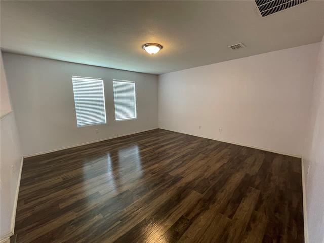 Building Photo - 2801 Mockingbird St
