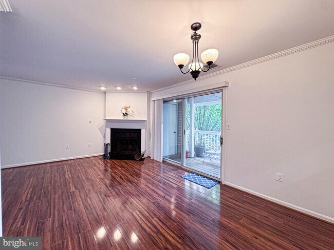 Foto del edificio - 2604 S Arlington Mill Dr