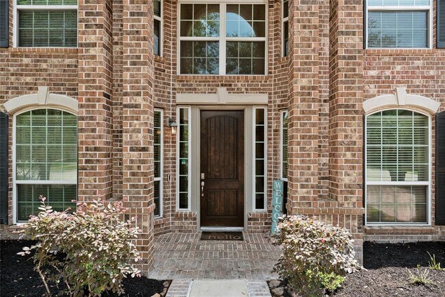 Foto del edificio - 17931 Channel Hill Dr