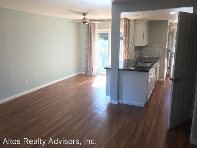 Building Photo - 2 br, 1.5 bath House - 4981 Ponderosa Terrace