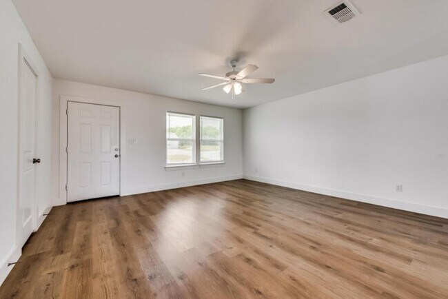 Foto del edificio - 140 PR 4218 Unit 200 Decatur, Tx. 76234