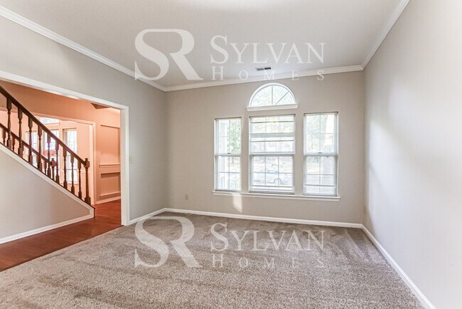 Foto del edificio - Stunning 3BR, 2.5BA brick home