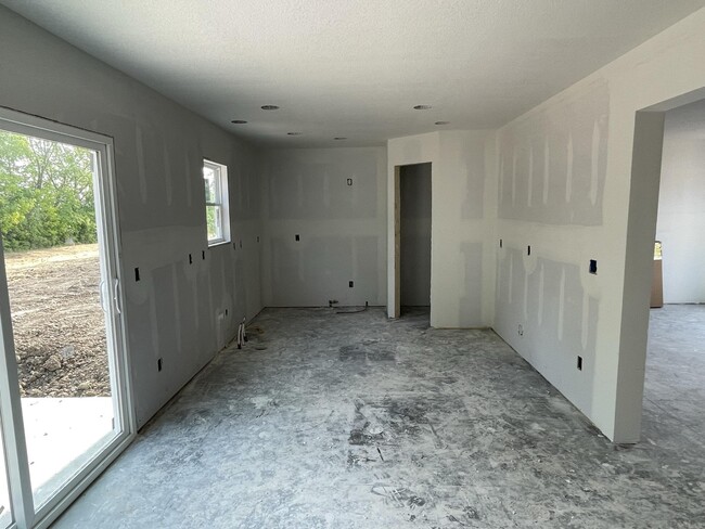 Building Photo - 14732 Verona Lks Psge