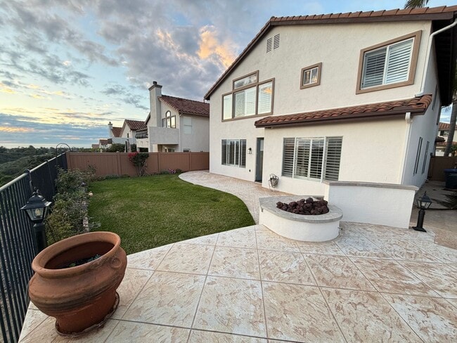 Foto del edificio - Start Your New Year in this Gorgeous Carlsbad Home