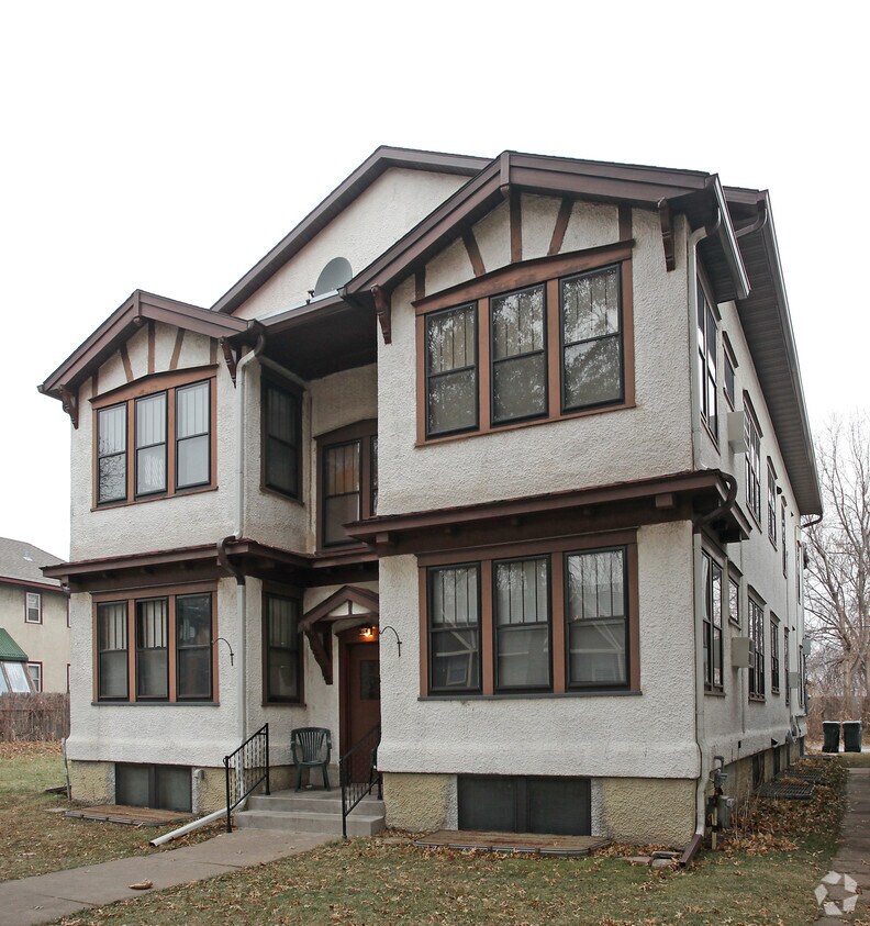 Building Photo - 725 Marshall Ave