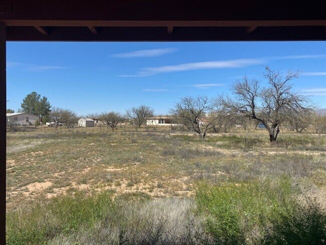Building Photo - 3 br, 2 bath House - 11950 W Kathie Ann Place