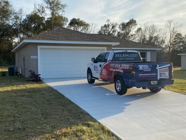 Foto del edificio - Desirable SW Ocala Neighborhood 3/2/2 **WON"T LAST**