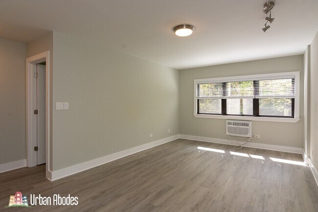 Foto del edificio - 1424 N Dearborn St