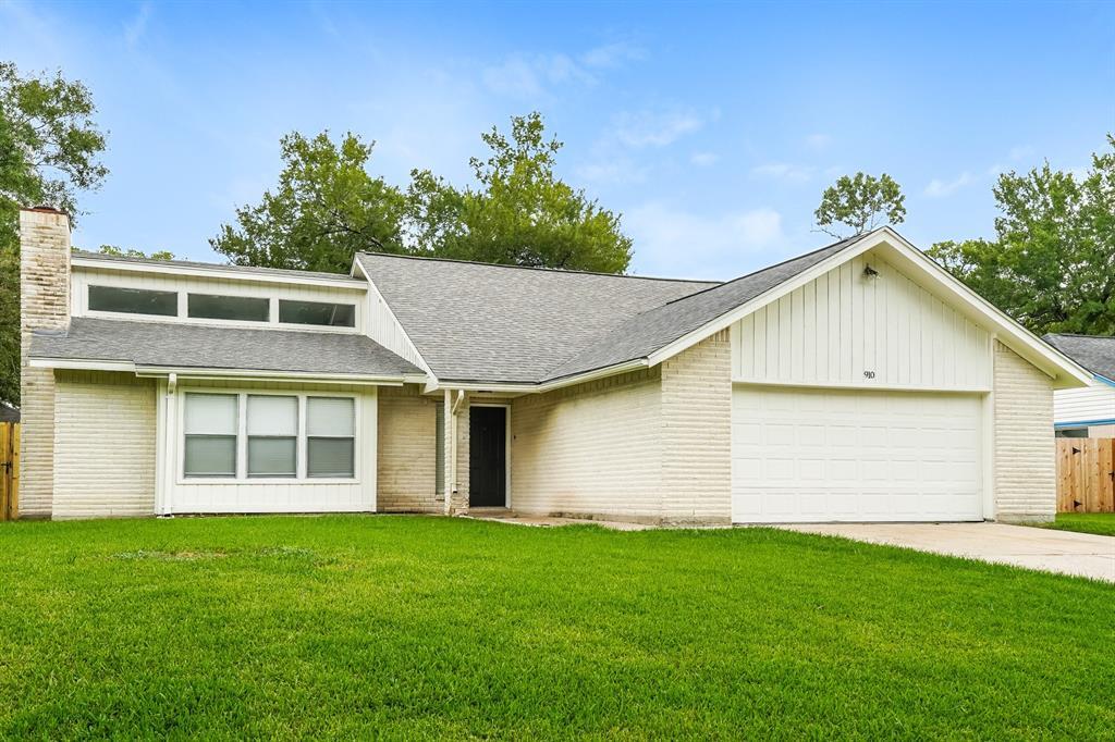 910 Companion Dr, Crosby, TX 77532 House Rental in Crosby, TX