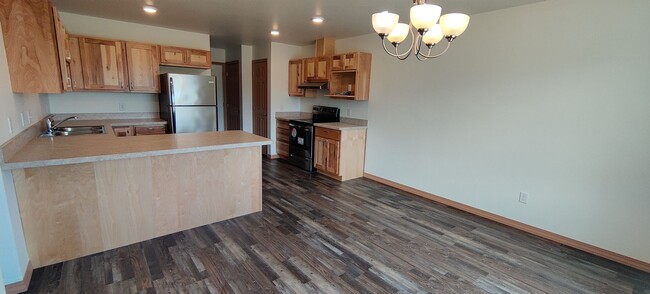 Building Photo - 147