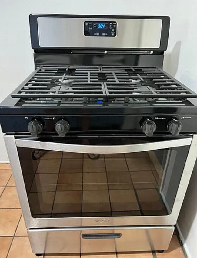 Foto del edificio - 3247 Ibis St