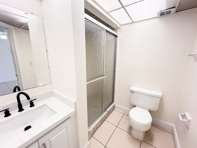 Foto del edificio - 7801 S Colony Cir