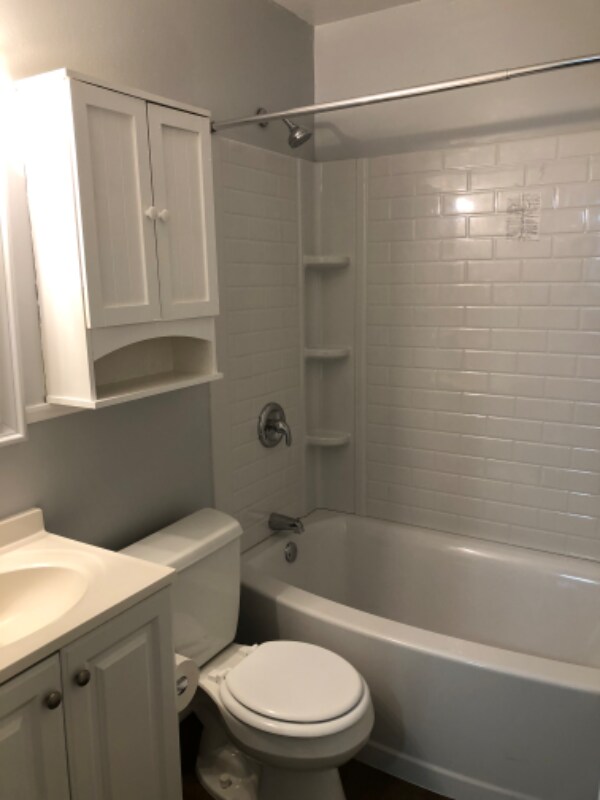 Foto del edificio - 12 Warsen Ave