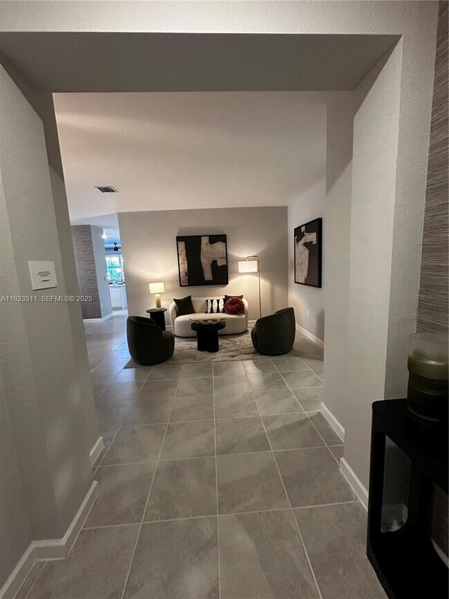 Foto del edificio - 2288 SE 30th St