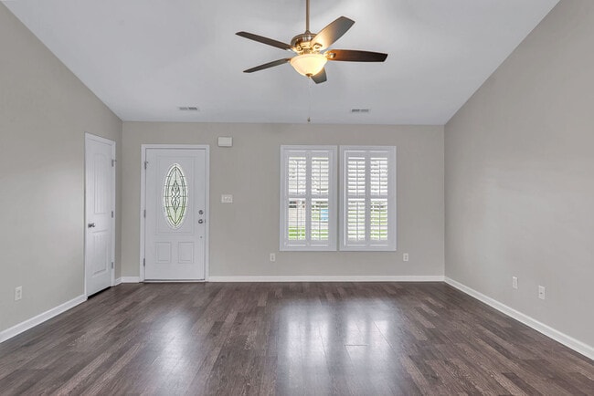Foto del edificio - 202 Cottage Brook Ct