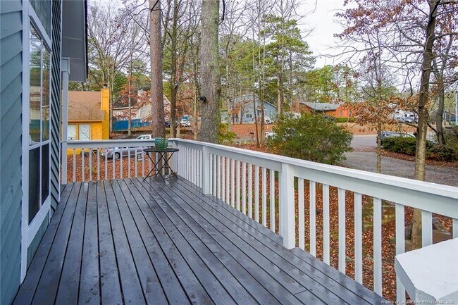 Foto del edificio - 425 Bayberry Ct
