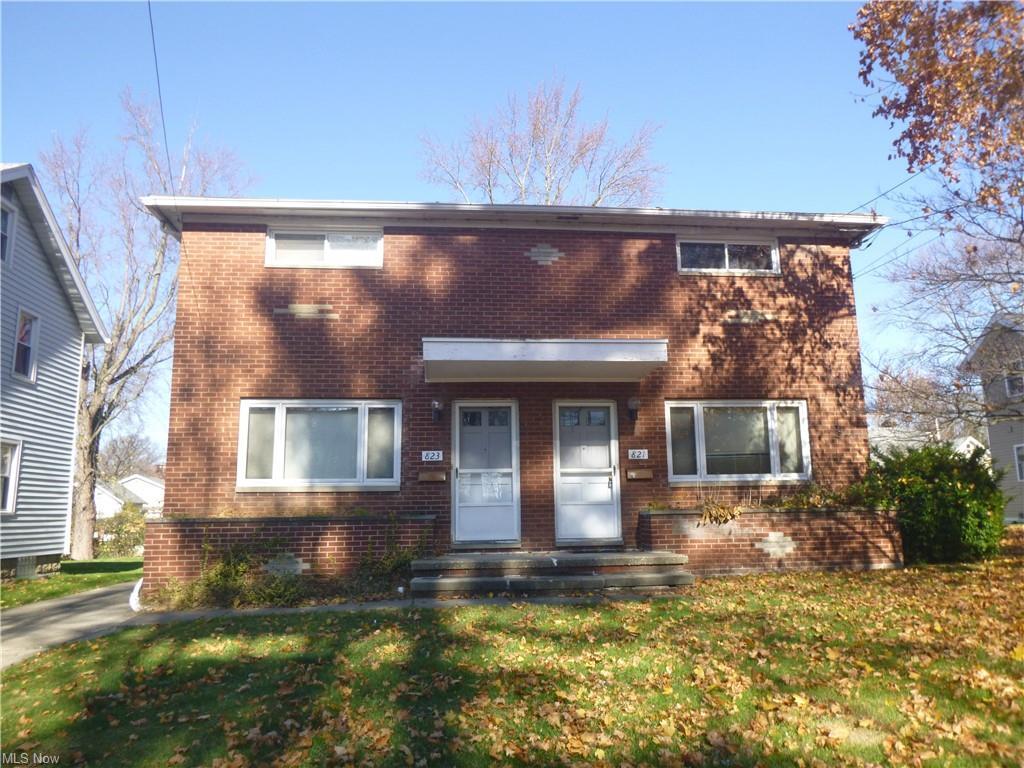 Primary Photo - 821 Sackett Ave