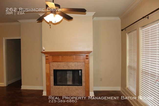 Building Photo - Beautiful Home