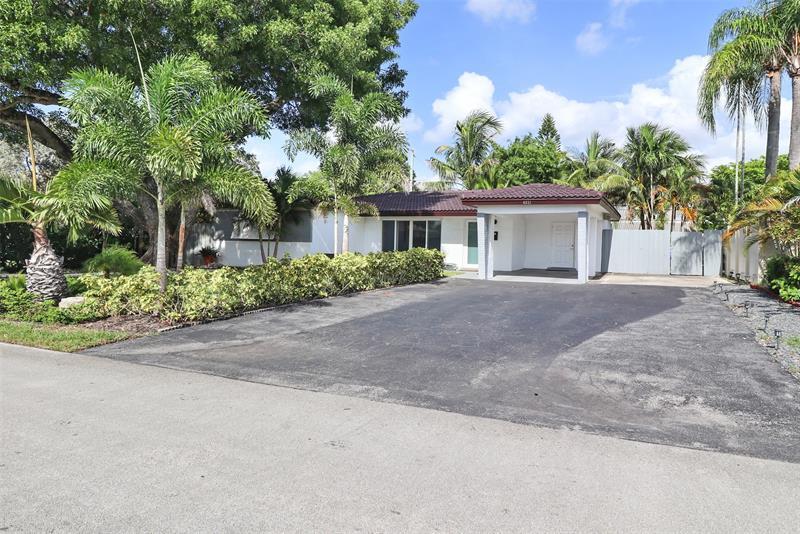 Foto principal - 4031 NE 15th Ave