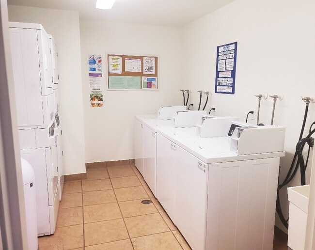 Building Photo - Southpointe Villa Affordable Senior Community