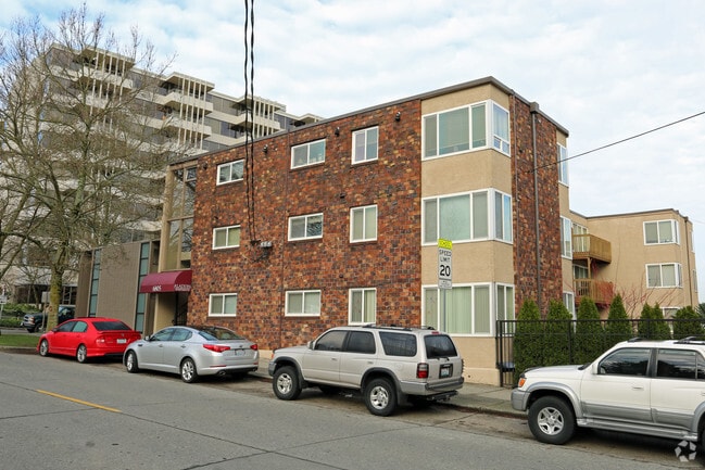 Building Photo - Aladdin Apartments on Greenlake