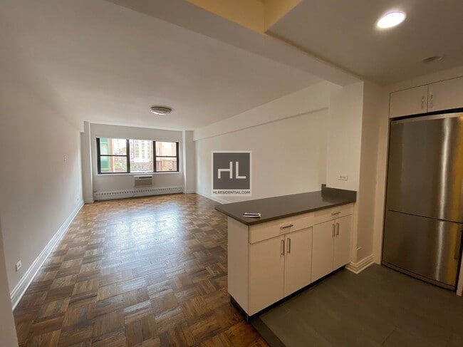 Foto del edificio - EAST 69 STREET